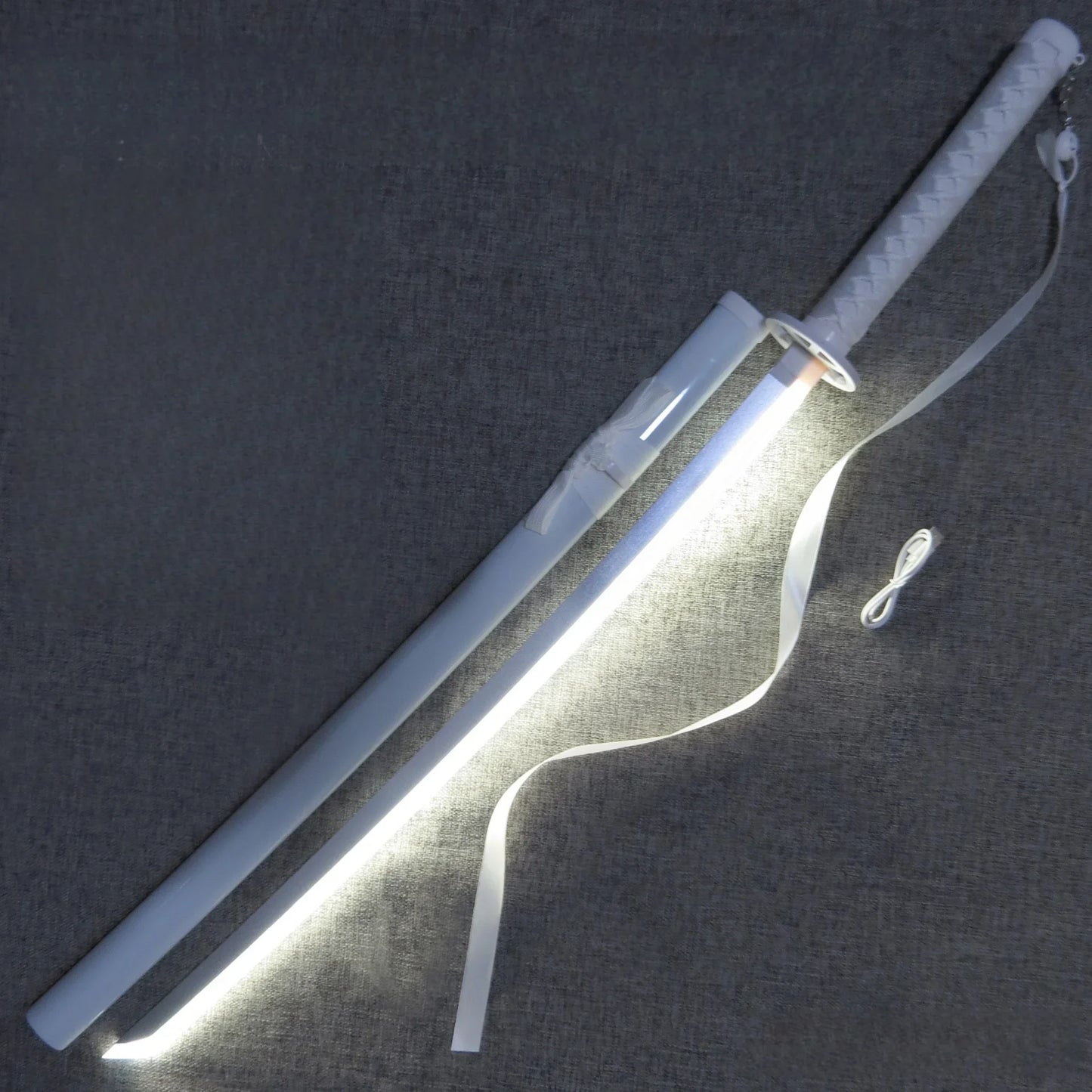 Bleach: Rukia Kuchiki "Sode no Shirayuki" 40" Luminous LED Katana